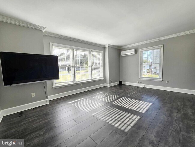 Foto del edificio - 8681 Mar Lynn Dr