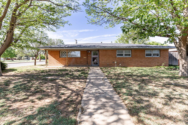 Foto del edificio - Newly remodeled 3/2/2 in north Lubbock!