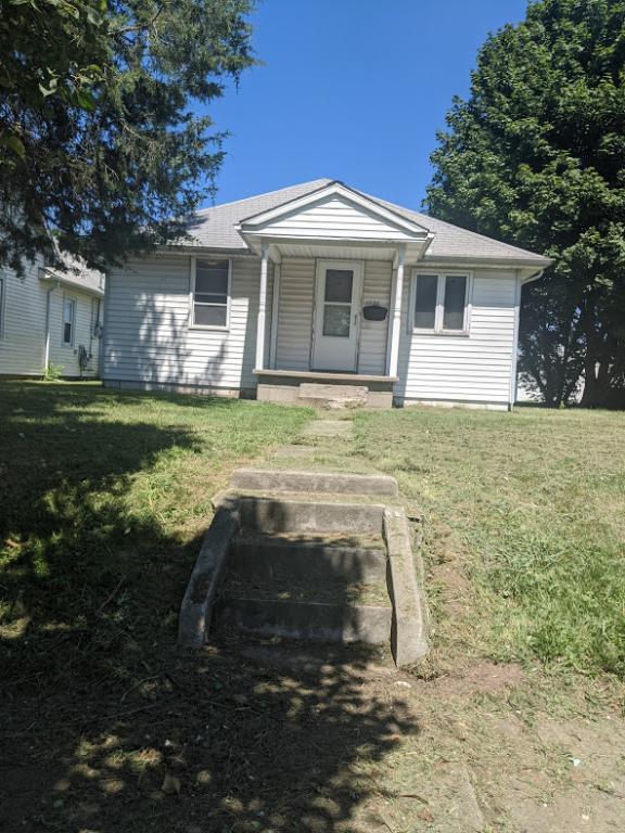 Primary Photo - 1020 E North St