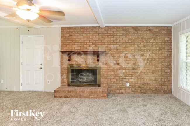 Foto del edificio - 6404 Pencade Ln