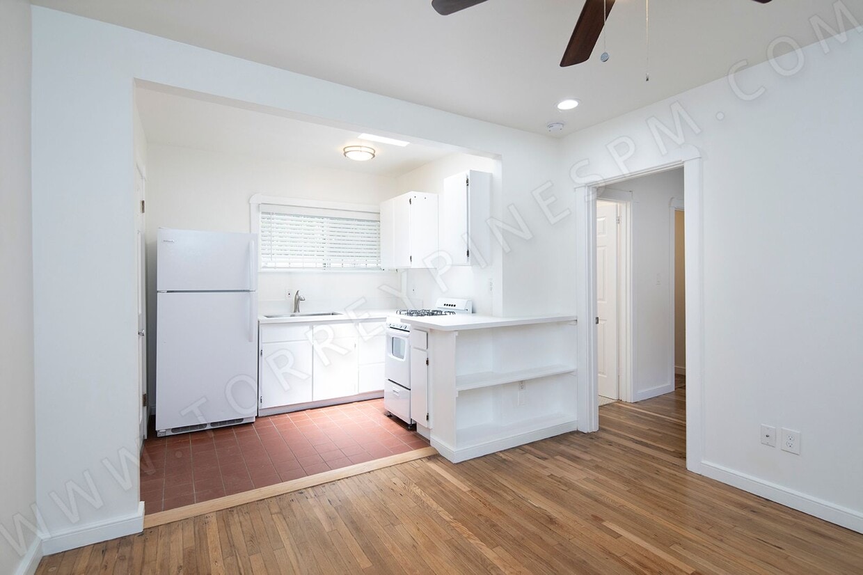 Foto principal - Bankers Hill 1BR, Nestled Between Balboa P...