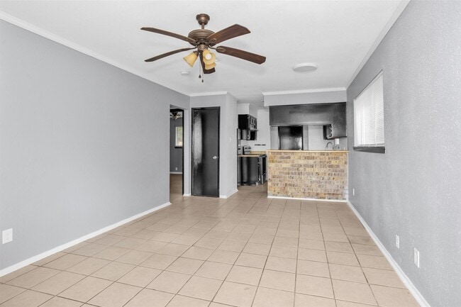 Foto del edificio - 1035 Lovett St