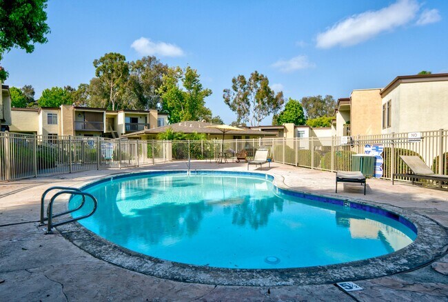 Foto del edificio - 432 Edgehill Ln