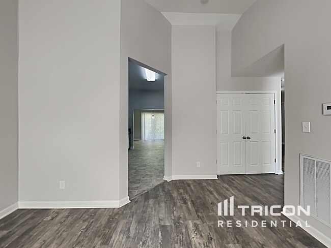Building Photo - 1275 Laurel Woods Drive Gastonia NC