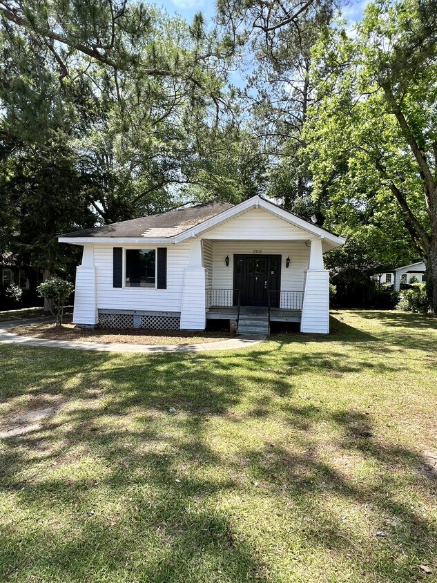 1302 Main St, Perry, GA 31069 House Rental in Perry, GA