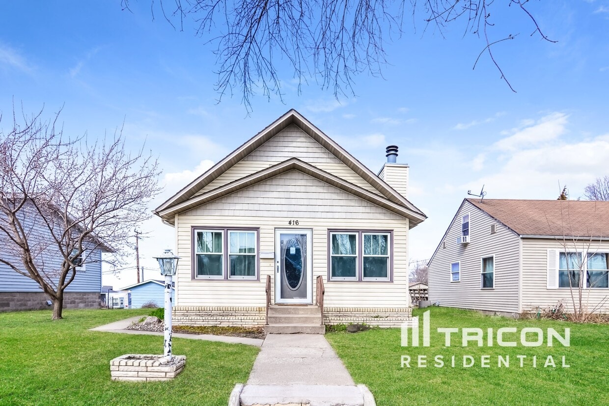 Primary Photo - 416 S Olive St