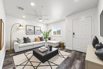 Building Photo - 12603 Telge Rd