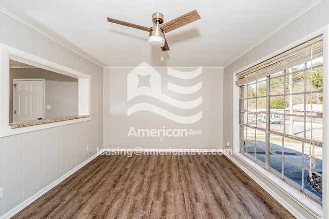 Foto del edificio - 304 Elm St SE