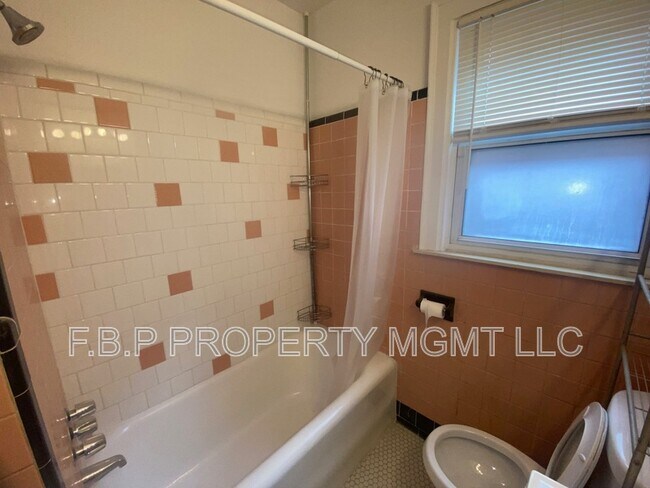 Foto del edificio - 3831 Waverly St