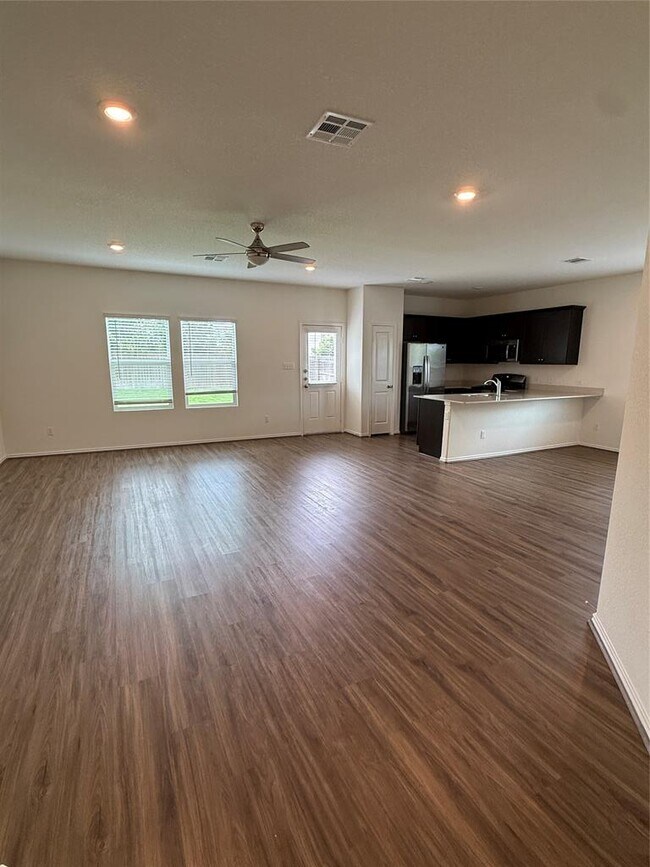 Building Photo - 804 Big Rocky Bend
