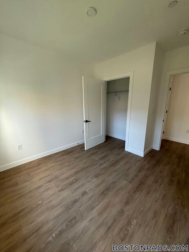 Foto del edificio - 199 Gardner St