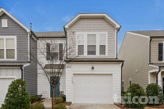 Building Photo - 1112 Gemfor St