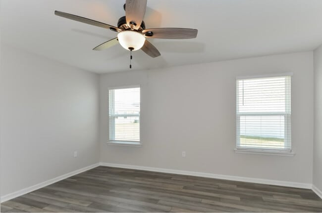 Building Photo - 4465 White Dogwood Rd