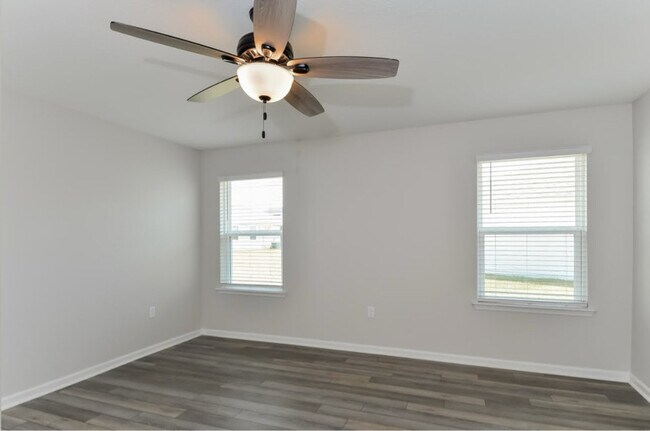 Foto del edificio - 4465 White Dogwood Rd