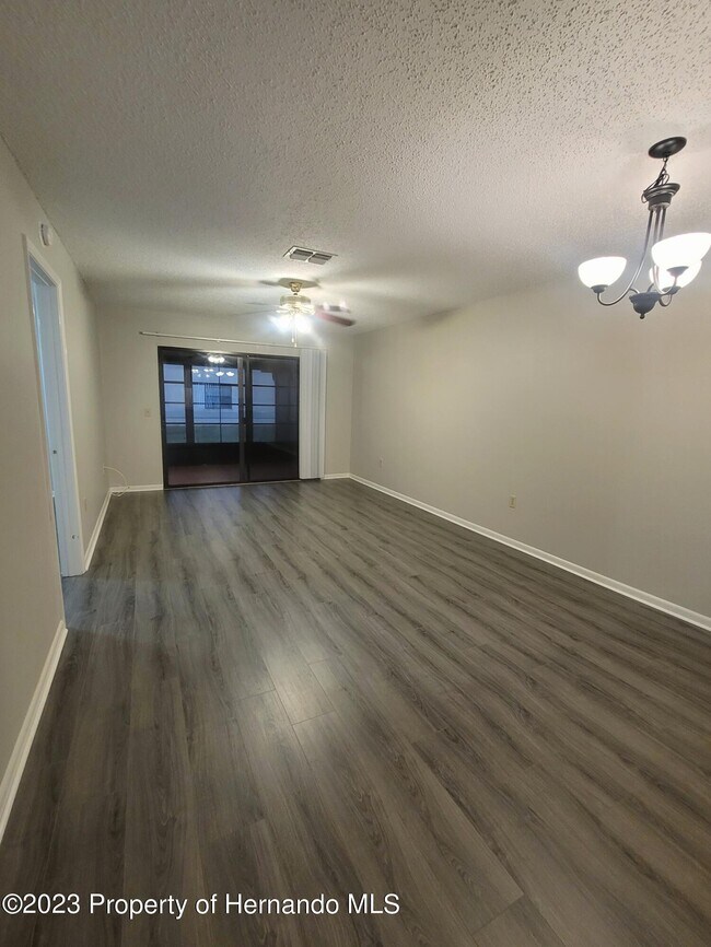Building Photo - 410 Landing Blvd