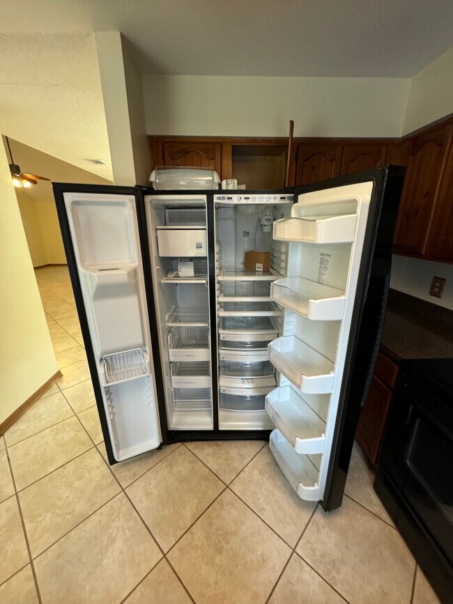 Building Photo - 1003 Chesterfield Cir