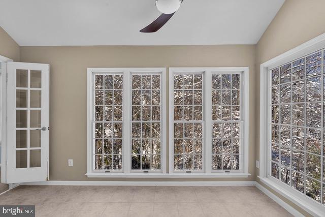 Building Photo - 2706 Summerview Way