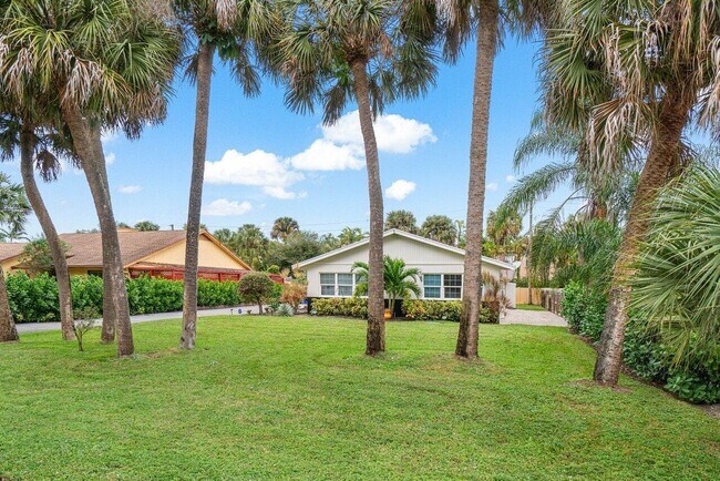 Foto del edificio - 4323 Redding Rd