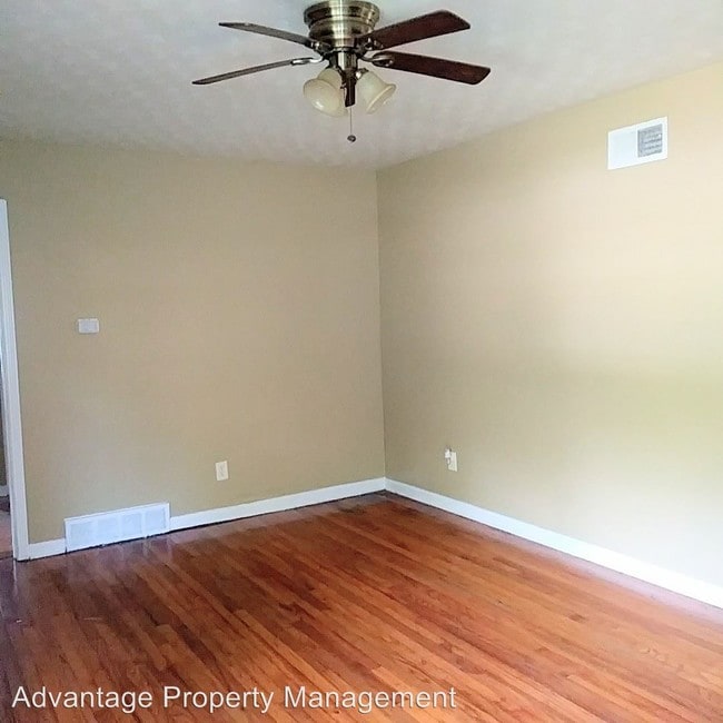 Building Photo - 3 br, 2 bath House - 5546 Millbranch Rd.