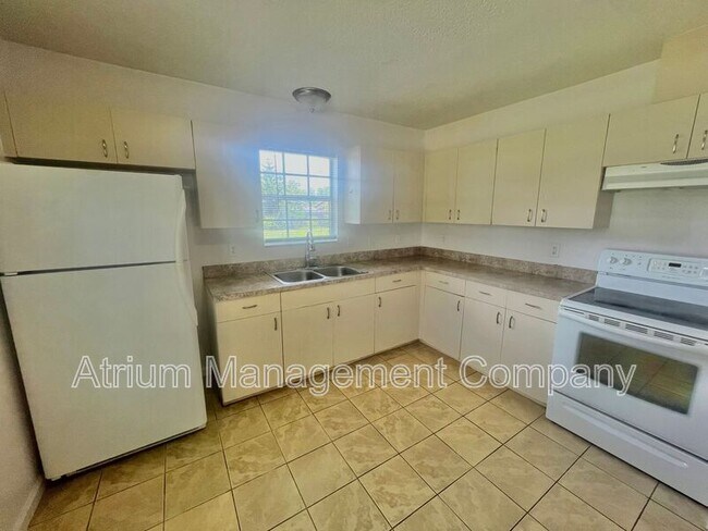 Foto del edificio - 3200 Hughey St