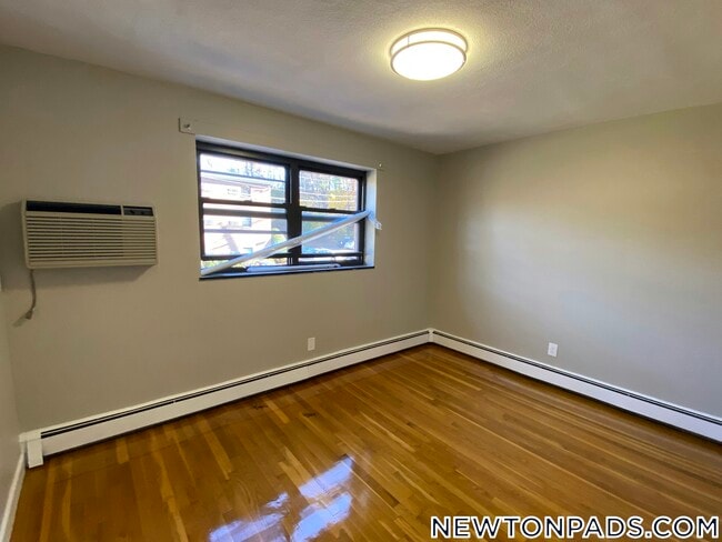 Foto del edificio - 290 Grove St