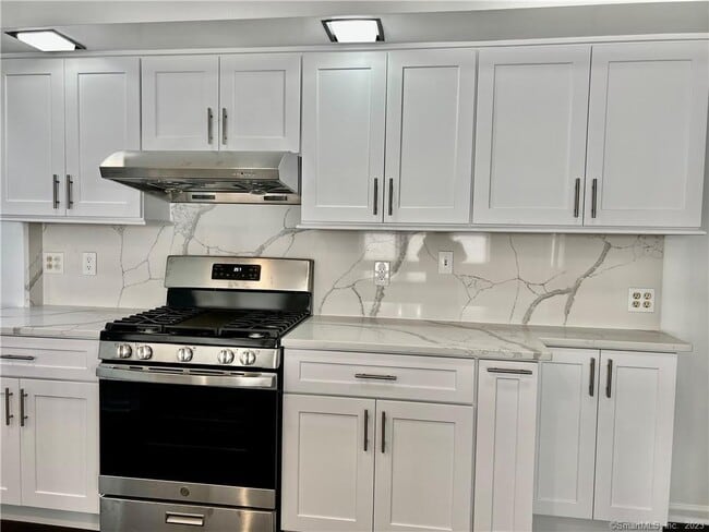 Foto del edificio - 826 Oldfield Road