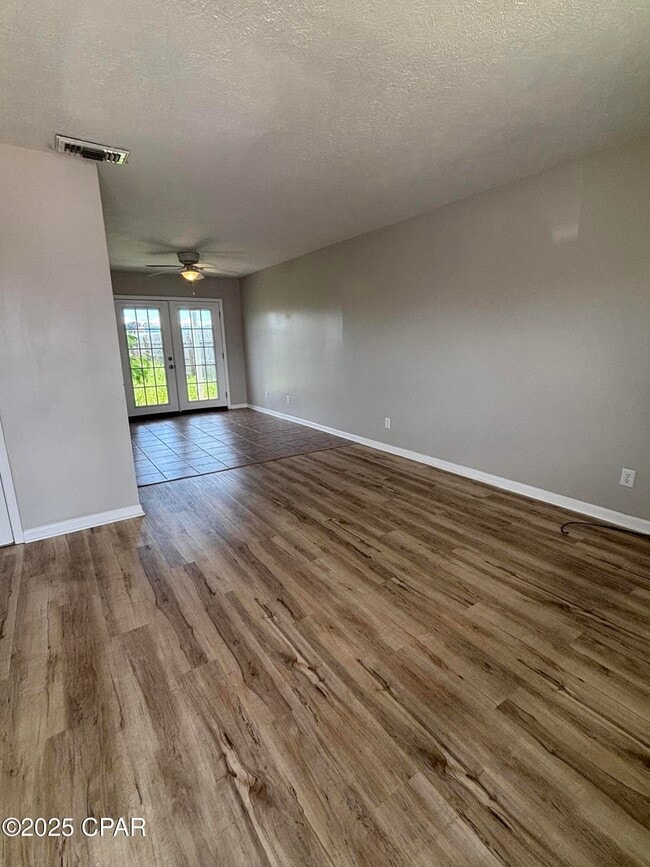 Building Photo - 8003 Beach Dr