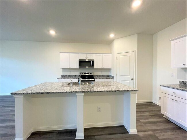 Foto del edificio - 298 Wren Ln