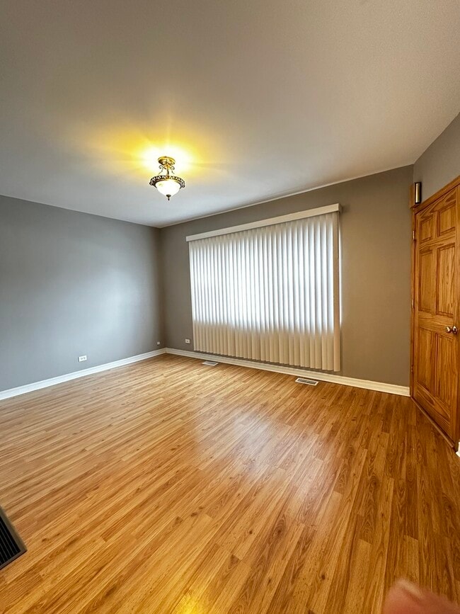 Building Photo - 1407 N 24th Ave