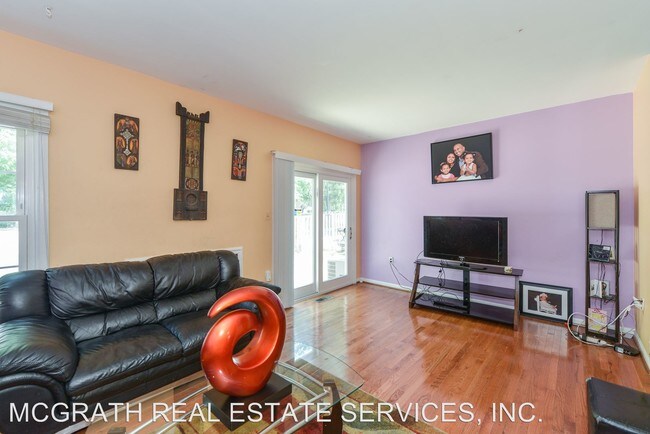 Building Photo - 6416 Franconia Ct