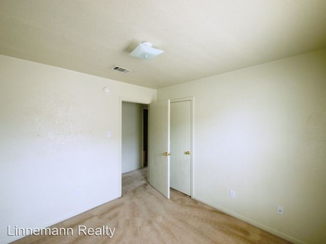 Building Photo - 2205 Indian Trl