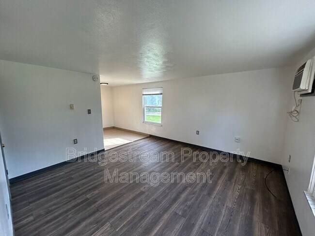Foto del edificio - 147 Oak St