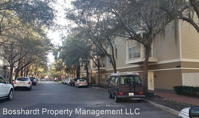 Foto del edificio - 4820 SW 91st Ter