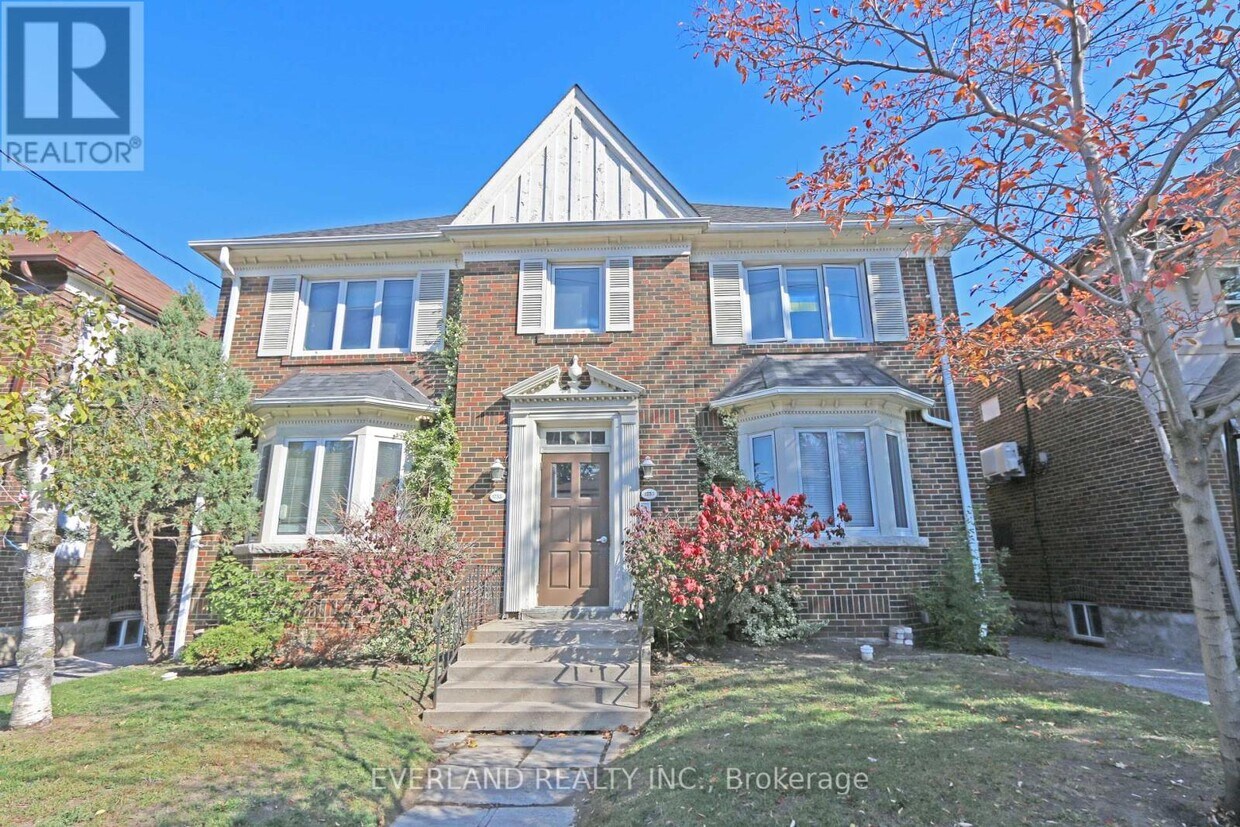 Photo du bâtiment - 1751 Bayview Ave