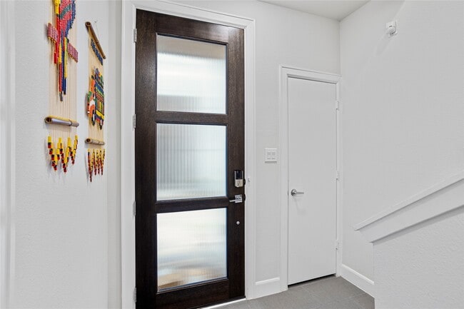 Building Photo - 317 Eado Park Cir