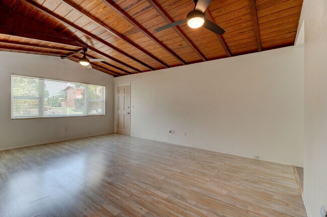 Foto del edificio - 2/1 Ormond Beachside Bungalow