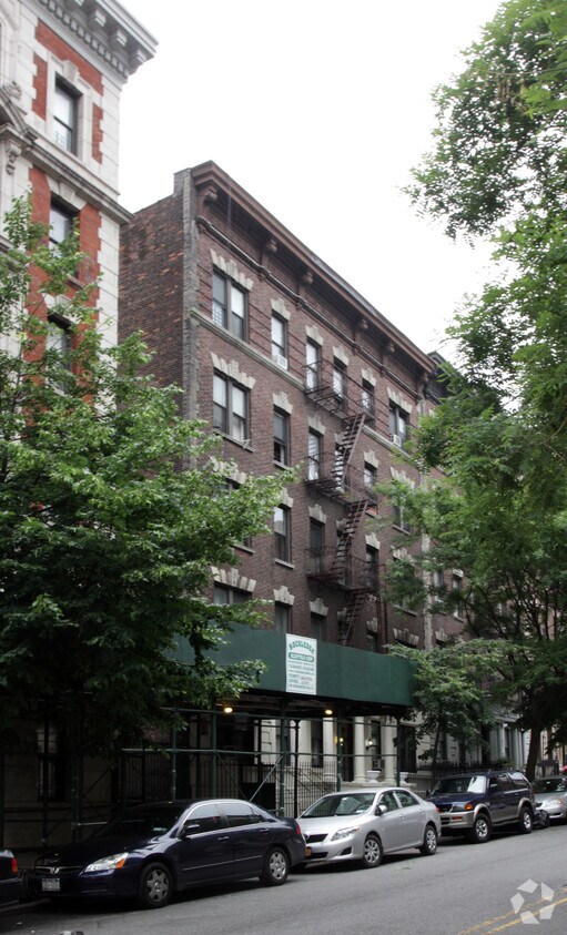 Foto principal - 192 Claremont Ave