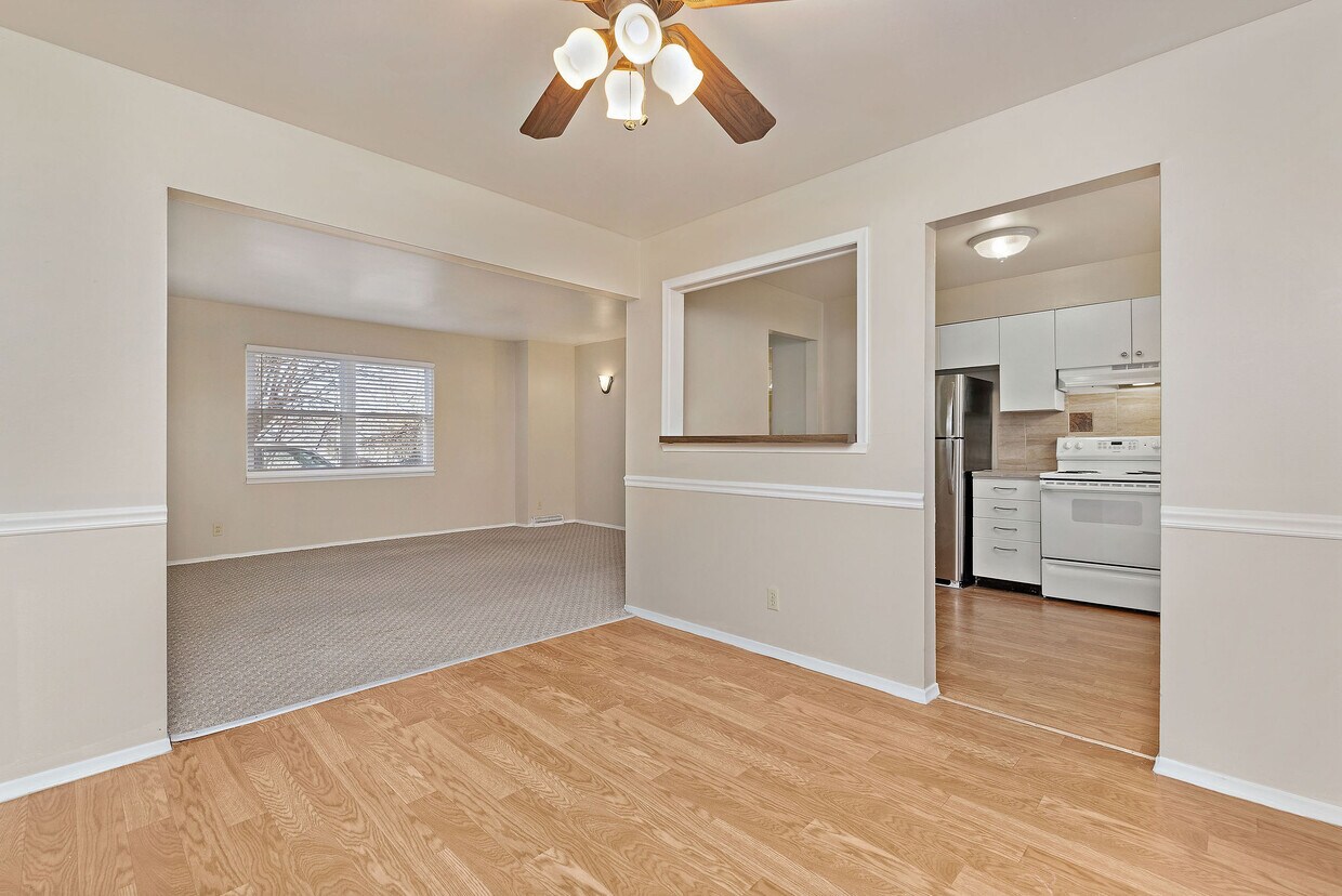 Riviera Court Apartments Overland Park, KS