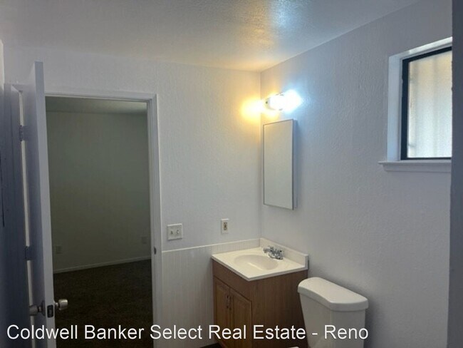 Foto del edificio - 2 br, 2 bath House - 1525 Stardust Street