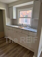 Building Photo - 13137 Elmdale St