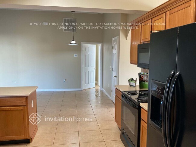 Foto del edificio - 427 Biscayne Ave NW