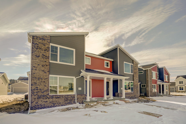 Building Photo - 9755 Watts Rd