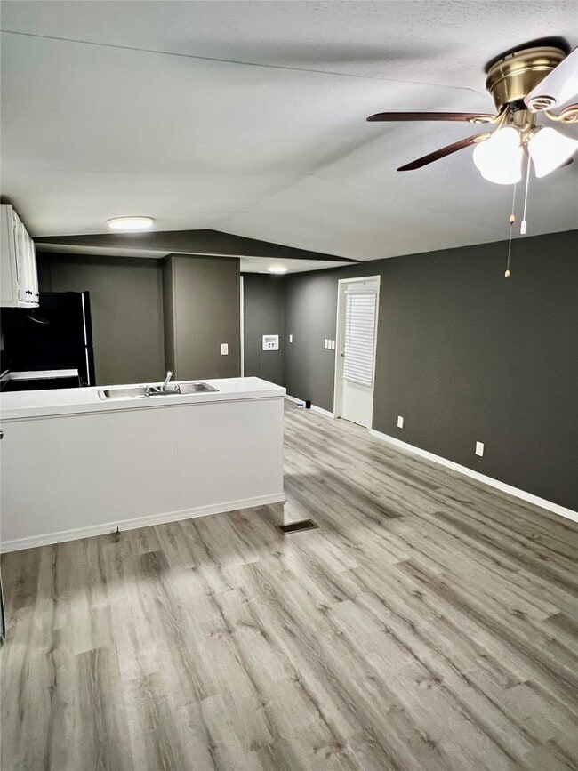 Foto del edificio - 20647 Shady Ln
