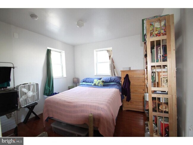 Foto del edificio - 1171 S 10th St