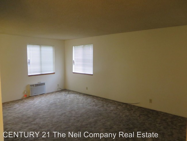 Building Photo - 863 Lookingglass Rd
