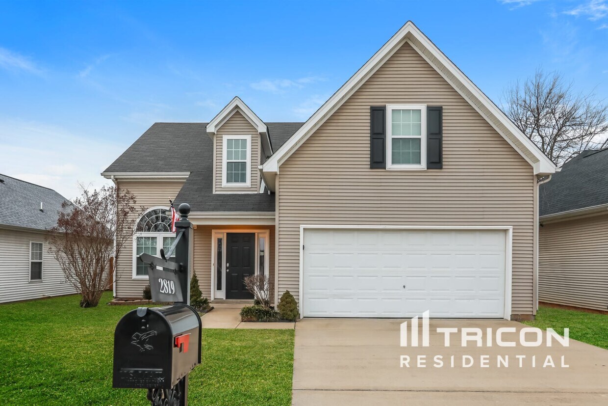 Foto principal - 2819 Elijah Dr