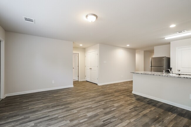 Foto del edificio - 14212 Harlequin Dr