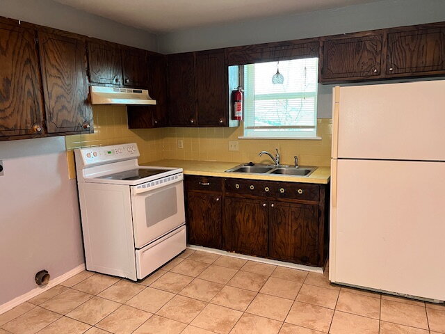 Building Photo - 502 Buena Vista Ave