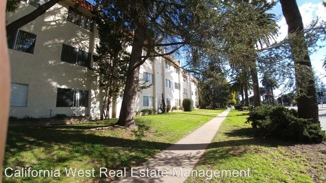 Foto del edificio - 2 br, 2 bath Apartment - 190 CALIFORNIA BLVD.