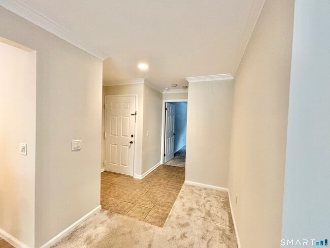 Building Photo - 50 Aiken St